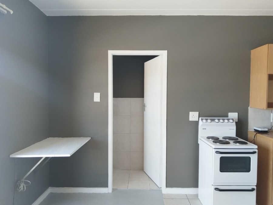 0 Bedroom Property for Sale in Kannoniers Park North West